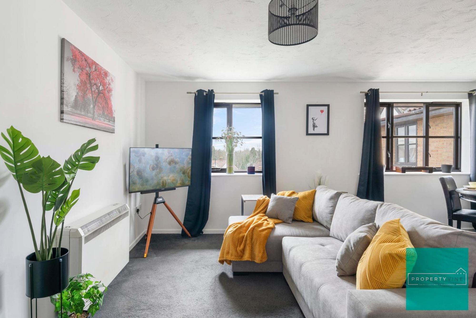 Apartment Luxury 2 Bed, 2 Bath In North London